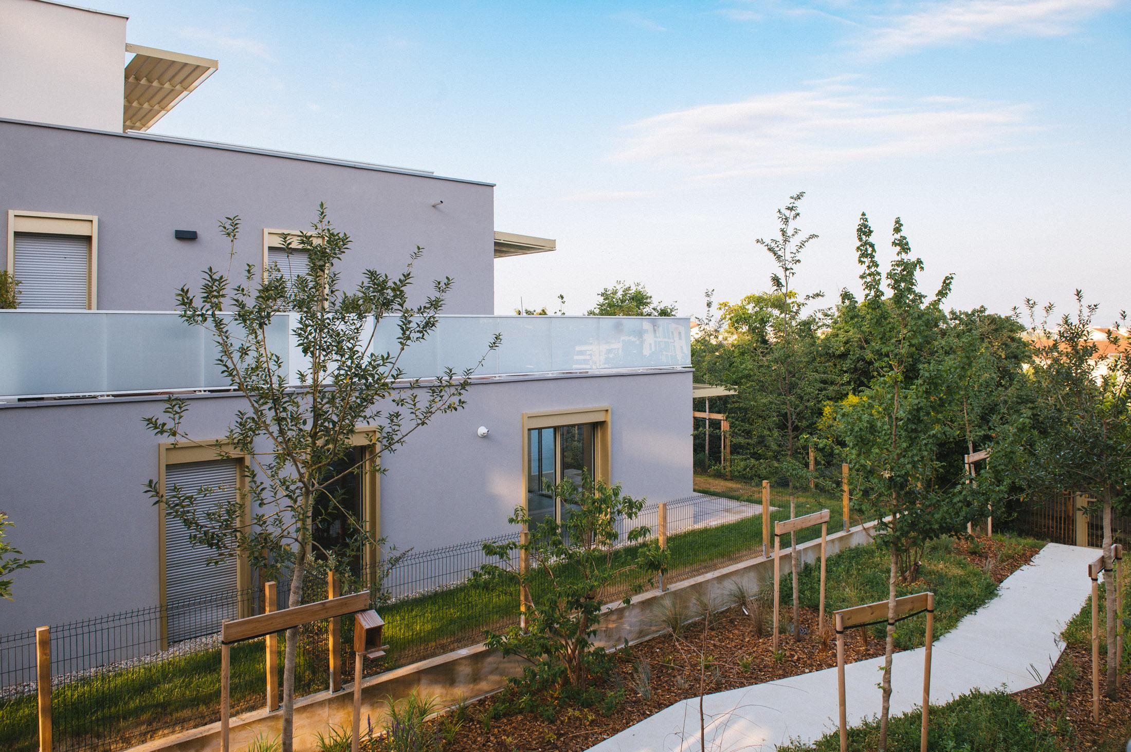 Appartement à Décines-Charpieu 69150 image 19