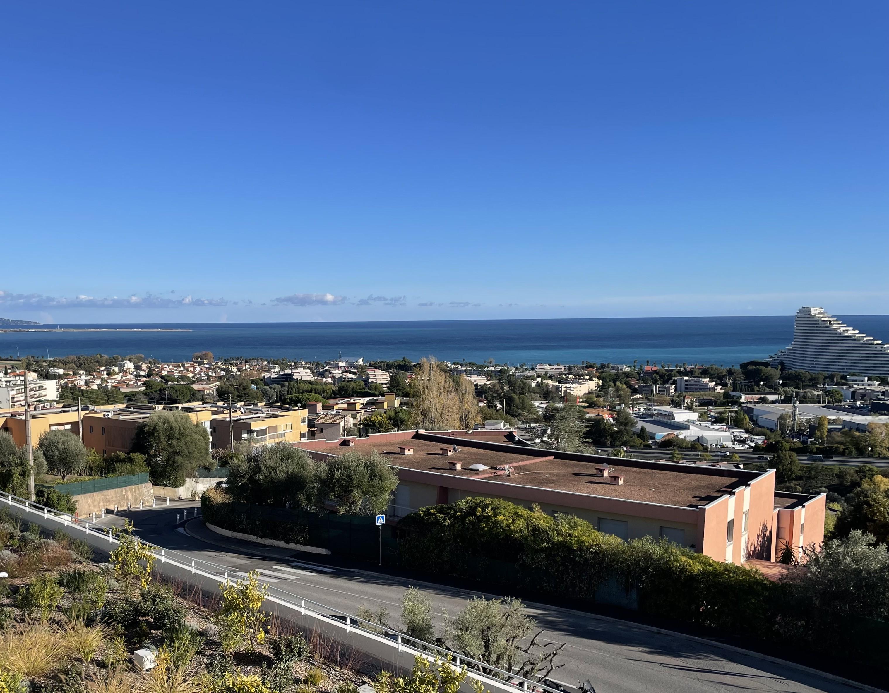 Maison à Villeneuve-Loubet 06270 image 3