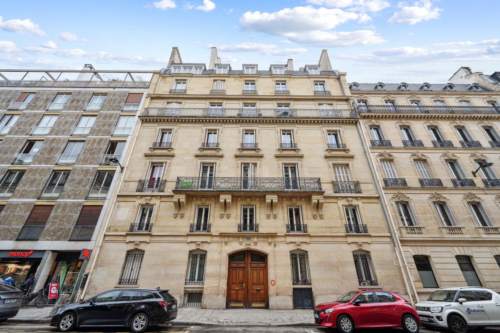 Maison à Paris 08 75008 image 4
