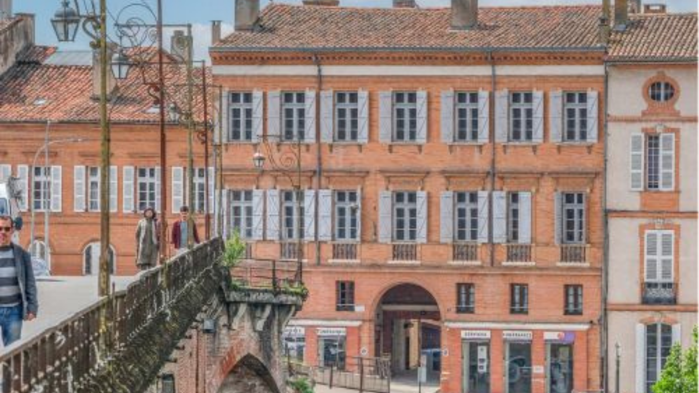Maison à Montauban 82000 image 2