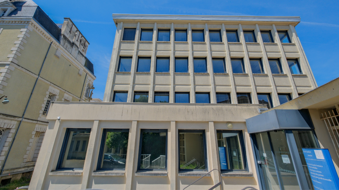 Maison à Poitiers 86000 image 3