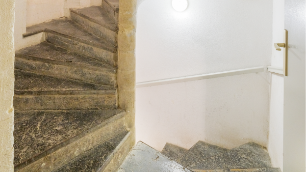 Maison à Nîmes 30000 image 11