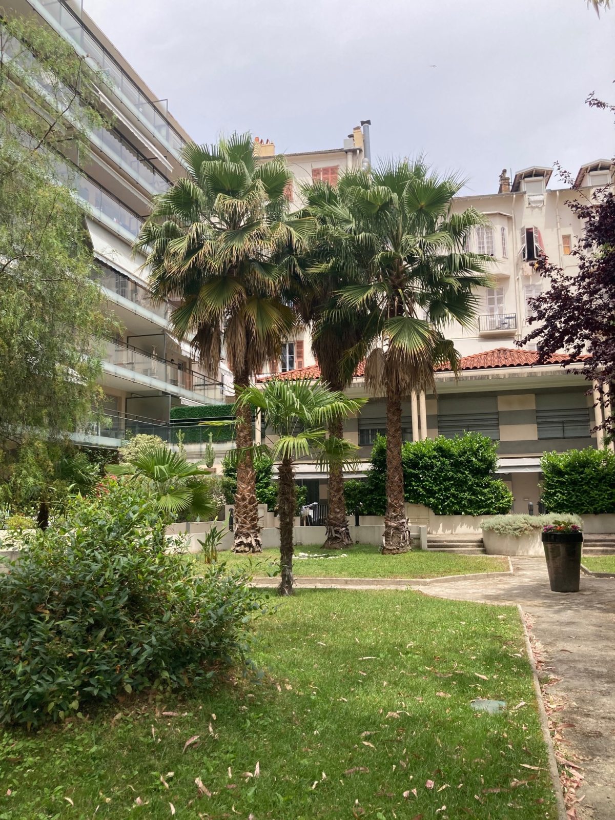 RÉSIDENCE À NICE