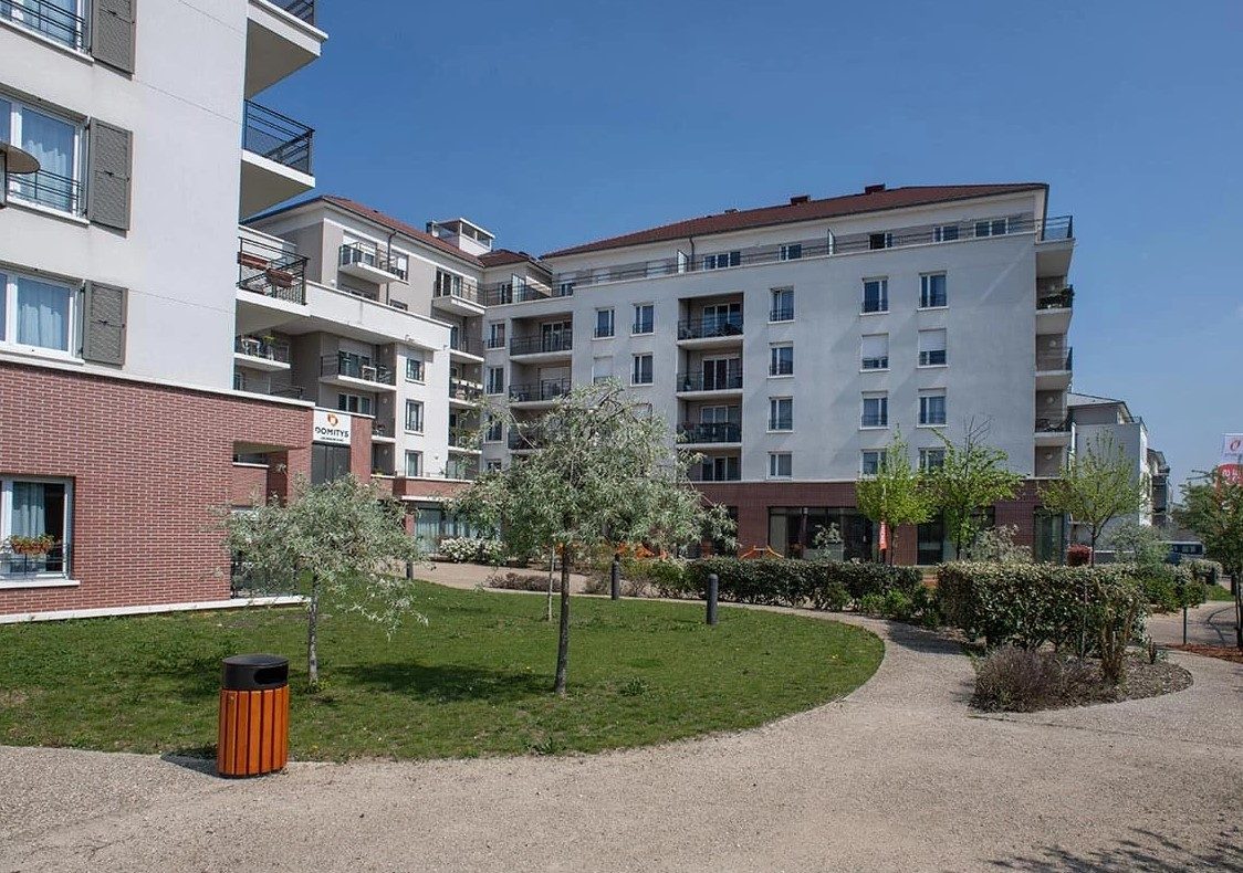 Résidence seniors Villeneuve-le-Roi 10730